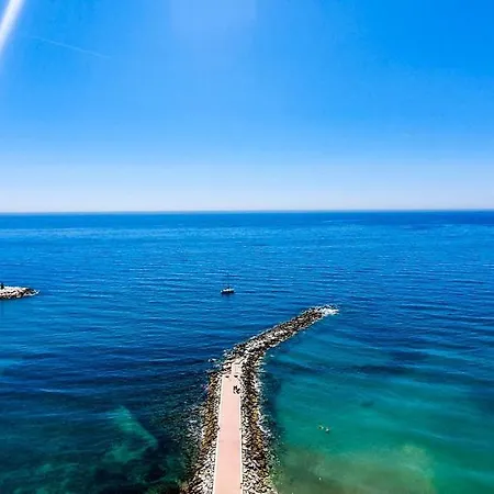 Skol 427 Spacious 1 Bedroom With Sea Views Marbella