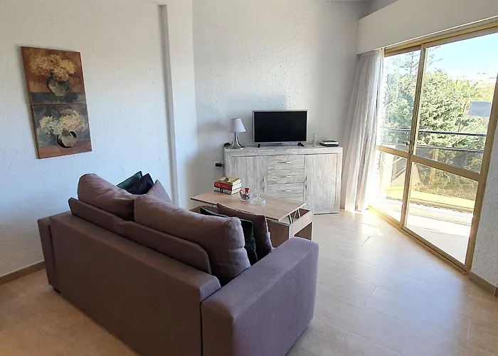 Skol 427 Spacious 1 Bedroom With Sea Views *