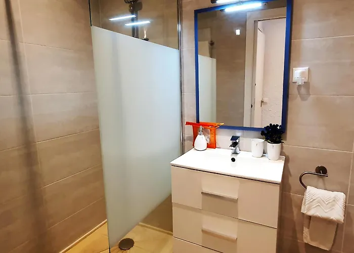 Апартаменты Skol 427 Spacious 1 Bedroom With Sea Views Марбелья