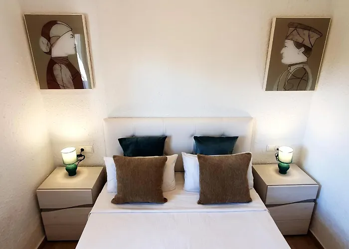Skol 427 Spacious 1 Bedroom With Sea Views *
