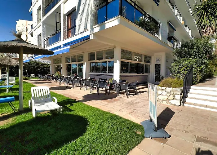 Skol 427 Spacious 1 Bedroom With Sea Views Marbella
